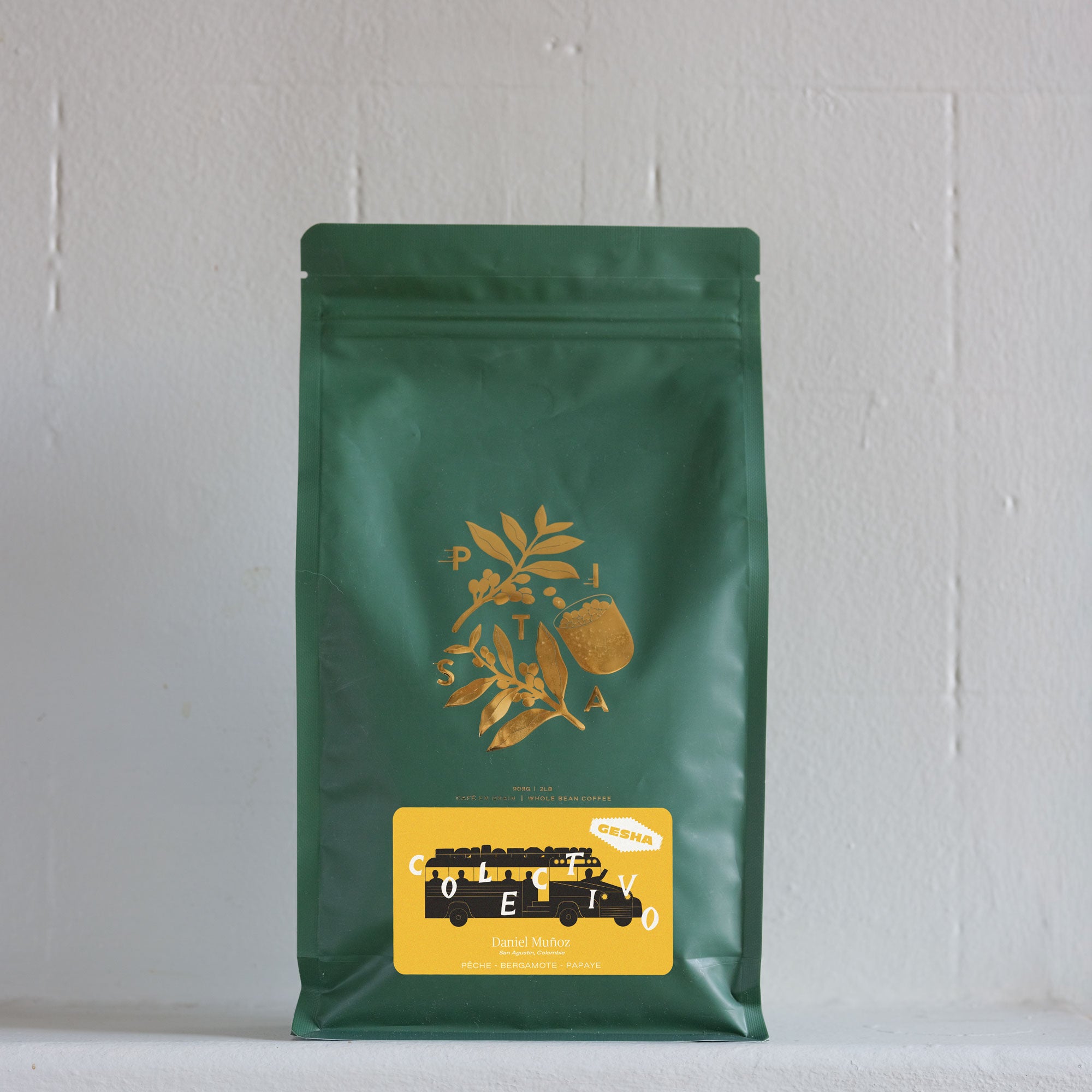 Colectivo - Daniel Muñoz - Gesha